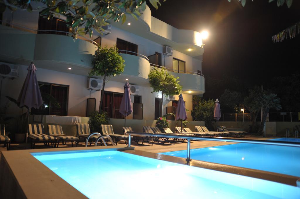 Anseli Hotel クレマスティ エクステリア 写真