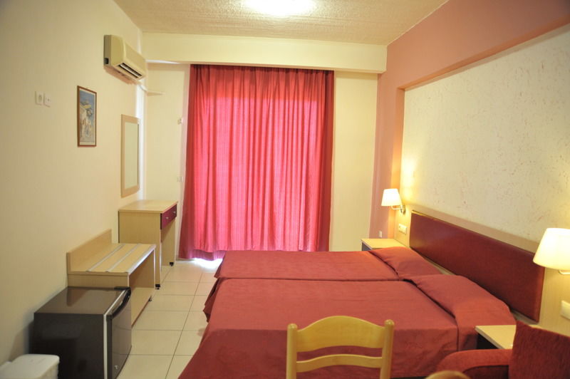 Anseli Hotel クレマスティ エクステリア 写真